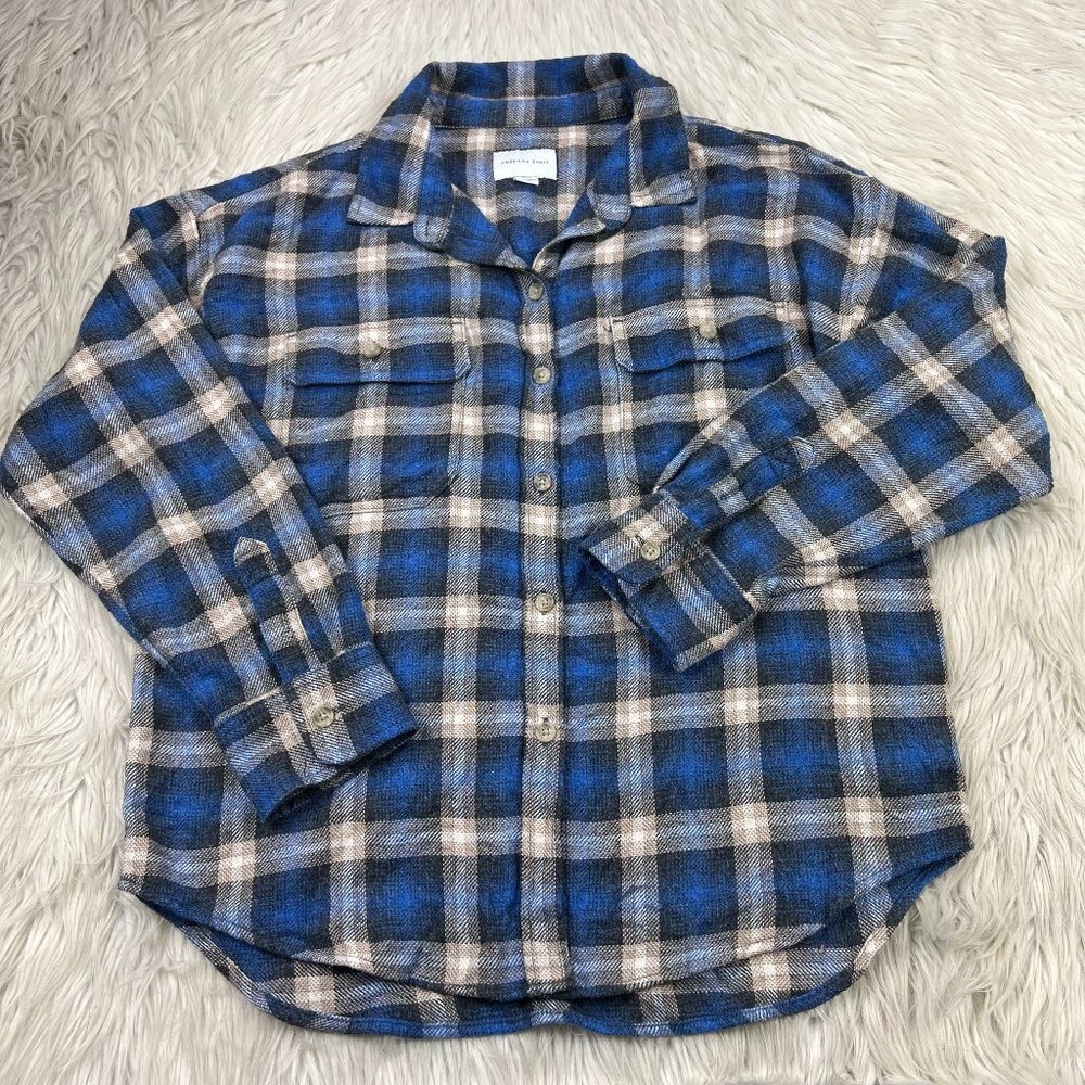 American Eagle Outfitters Women's Oversized Plaid Flannel Shirt‎